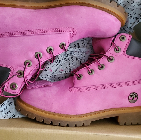 Pink Timberland Boots size 5 - Picture 1 of 3